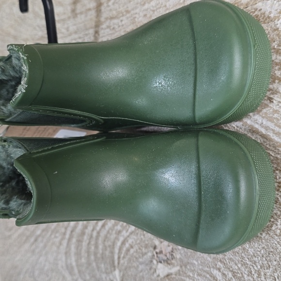 Bearpaws Green Chelsea Rain Boots with Faux-Fur Lining - Picture 11 of 13